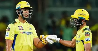 ഇന്ത്യയെ കടത്തിവെട്ടിയ ചെന്നൈ ആധിപത്യം; ഹൈദരാബാദിനെ തൂക്കിയടിച്ച് ചെന്നൈ തകര്‍പ്പന്‍ നേട്ടത്തില്‍