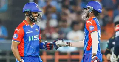 എന്നാലും ഗുജറാത്തിന് ഈ ഗതി വരുമെന്ന് വിചാരിച്ചില്ല; സ്വന്തം തട്ടകത്തില്‍ ഗുജറാത്തിനെ ദല്‍ഹി നാണം കെടുത്തി
