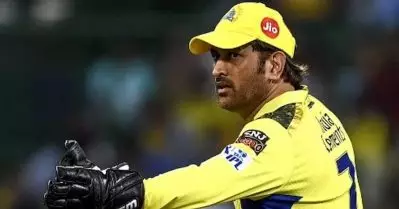 ചെന്നൈയെ നയിക്കാന്‍ വീണ്ടും തല? സൂചന നല്‍കി മൈക്കല്‍ ഹസി