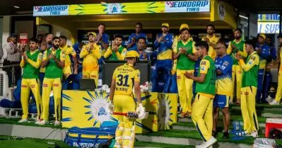 എന്നാലും തലയുടെ ശിഷ്യന് ഈ ഗതി വന്നല്ലൊ..!; നഷ്ടപ്പെടലിന്റെ കണക്ക് പുസ്തകത്തില്‍ ക്യാപ്റ്റനും