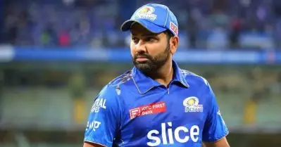 ഒരു മാറ്റവുമില്ല, വീണ്ടും അത് സംഭവിച്ചു; നാണക്കേടിൽ മുങ്ങി ഹിറ്റ്മാൻ