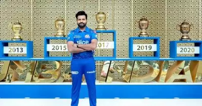 ഇത് എങ്ങനെ സഹിക്കും, ടീം ചരിത്രം കുറിച്ചപ്പോള്‍ ആരും ആഗ്രഹിക്കാത്ത നേട്ടം രോഹിത്തിന്; ആദ്യ ഓവര്‍ മാജിക്കില്‍ വാംഖഡെ തേങ്ങുന്നു