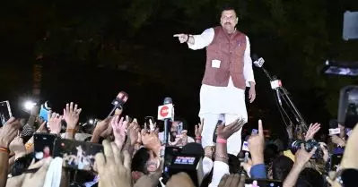 പിണറായി വിജയന്റെ മകളെയും ഇ.ഡി വേട്ടയാടുന്നു; ജയില്‍ മോചിതനായതിന് പിന്നാലെ എ.എ.പി നേതാവ് സഞ്ജയ് സിങ്