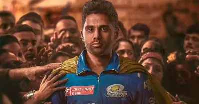 മുംബൈയുടെ രക്ഷകനെത്തുന്നു; സൂര്യകുമാറിന്റെ തിരിച്ചുവരവ് ഇതാ… ഞായറാഴ്ച വാംഖഡെയില്‍ തീ പാറും