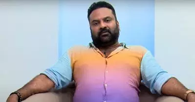 വഴങ്ങികൊടുക്കാത്തതിന്റെ പേരില്‍ നടിയെ കുറിച്ച് അയാള്‍ മോശമായി എഴുതി; അവസാനം ബോണ്‍ കാന്‍സര്‍ വന്നാണ് മരിച്ചത്: ടിനി ടോം