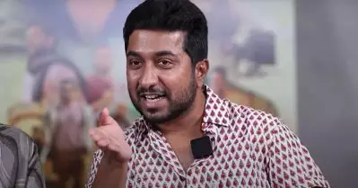 പണ്ട് തേന്മാവിന്‍ കൊമ്പത്ത് ഇഷ്ട ചിത്രം; വീണ്ടും കാണുമ്പോള്‍ ഇഷ്ടം കൂടിവന്നത് അച്ഛന്റെ മറ്റൊരു സിനിമയോട്: വിനീത്