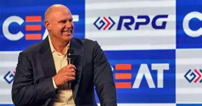 പേസും സ്പിന്നും സമര്‍ത്ഥമായിട്ടാണ് അവന്‍ നിയന്ത്രിച്ചത്, അവന്‍ മാസ്റ്റര്‍ ബ്ലാസ്റ്ററാണ്: മാത്യു ഹെയ്ഡന്‍