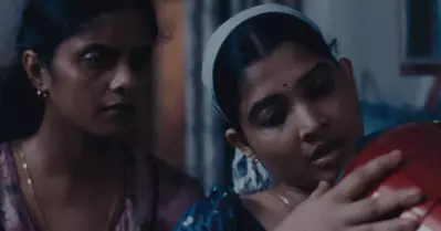 ട്രെയ്ലർ പുറത്തുവിട്ട് ‘ഓൾ വീ ഇമാജിൻ ആസ് ലൈറ്റ്’; മുപ്പത് വർഷങ്ങൾക്ക് ശേഷം കാനിൽ തിളങ്ങാൻ ഇന്ത്യൻ ചിത്രം