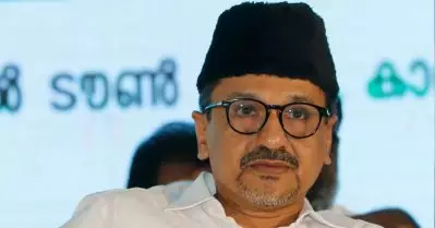 ലീഗിന്റെ ഭാരവാഹികളെ തീരുമാനിക്കുന്നത് പാര്‍ട്ടിയുടെ ആഭ്യന്തരകാര്യം, പി.എം.എ സലാമിനെ മാറ്റാന്‍ സമസ്ത പറഞ്ഞിട്ടില്ല; സാദിഖലി തങ്ങള്‍
