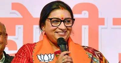 മോദിയുമായി സംവദിക്കാൻ രാഹുൽ ഇന്ത്യാ മുന്നണിയുടെ പ്രധാനമന്ത്രി സ്ഥാനാർത്ഥിയാണോ: സ്‌മൃതി ഇറാനി