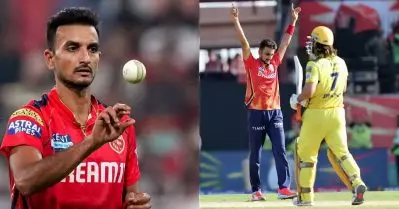 ‘ധോണി ദൈവമാടാ, ആ ദൈവത്തെ ഔട്ടാക്കാന്‍ നീയാരാടാ…’ ഹര്‍ഷലിന്റെ കുടുംബത്തെയടക്കം അധിക്ഷേപിച്ച് ധോണി ഫാന്‍സിന്റെ സൈബര്‍ അറ്റാക്ക്