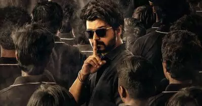 ഗില്ലി കൊണ്ട് മാത്രം അവസാനിക്കുന്നില്ല; 15 വര്‍ഷങ്ങള്‍ക്ക് ശേഷം റീ റിലീസിനൊരുങ്ങി അടുത്ത വിജയ് ചിത്രം
