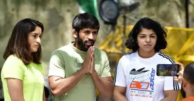 ഇത് വിജയത്തിലേക്കുള്ള ചുവടുവെപ്പ്; ബ്രിജ്ഭൂഷണെതിരായ കോടതി നടപടിയില്‍ പ്രതികരിച്ച് ഗുസ്തി താരങ്ങള്‍