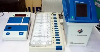 ജനവിധിയുടെ അടിസ്ഥാനത്തിൽ ഭരണകൈമാറ്റം സുഗമമാക്കണം: രാഷ്ട്രപതിക്ക് തുറന്ന കത്തുമായി മുൻ ഹൈക്കോടതി ജഡ്ജിമാർ