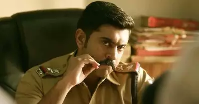 യൂണിഫോം വീണ്ടും ഇടണമെങ്കില്‍ കുറച്ച് പണിയെടുക്കണം, അത് കഴിഞ്ഞാല്‍ ബിജു പൗലോസ് ഒന്നുകൂടി വരും: നിവിന്‍ പോളി