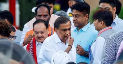 ടെമ്പോകളില്‍ കള്ളപ്പണം എത്തിക്കുന്ന രണ്ട് മാന്യമാര്‍ മോദിയുടെ സത്യപ്രതിജ്ഞാ ചടങ്ങില്‍ പങ്കെടുത്തിട്ടുണ്ട്; ഇ.ഡി ഒന്ന് ശ്രദ്ധിക്കണം: ജയറാം രമേശ്