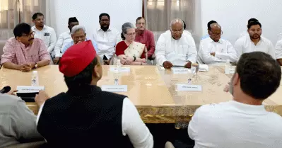 സര്‍ക്കാര്‍ രൂപീകരിക്കാനില്ല; ശക്തമായ പ്രതിപക്ഷമായി തുടരുമെന്ന് ഇന്ത്യാ സഖ്യം