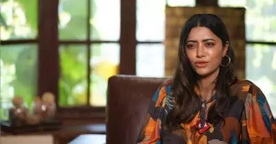 പി.ആര്‍ വര്‍ക്കേഴ്‌സിനെ വെച്ച് പബ്ലിസിറ്റിയുണ്ടാക്കി സ്വയം പ്രഖ്യാപിത സൂപ്പര്‍സ്റ്റാറായ നടിമാര്‍ നമ്മുടെ ഇന്‍ഡസ്ട്രിയിലുണ്ട്: മംമ്ത മോഹന്‍ദാസ്