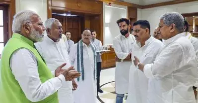 സഖ്യകക്ഷികളെ ചേര്‍ത്ത് ഭരിക്കുന്നത് ആദ്യമല്ലല്ലോ, അത്തരം പ്രചരണങ്ങളെ ഗൗരവമായി എടുക്കേണ്ടതില്ല: നേതാക്കളോട് മോദി
