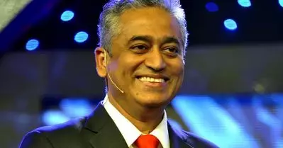 മന്ത്രിമാരുടെ പട്ടികയിൽ ഒരു മുസ്‌ലിം പോലുമില്ല, മുസ്‌ലിങ്ങൾ രാഷ്ട്രീയമായി അദൃശ്യരാക്കപ്പെട്ടു: രജ്ദീപ് സർദേശായി