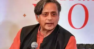 തന്നെ മനഃപൂര്‍വം തോല്‍പിക്കാന്‍ ശ്രമിച്ചു; കോണ്‍ഗ്രസ് ഹൈക്കമാന്‍ഡിന് പരാതി നല്‍കി ശശി തരൂര്‍