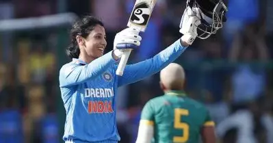 കൊടുങ്കാറ്റായി സ്‌മൃതി മന്ദാന! ഇന്ത്യൻ ക്യാപ്റ്റന്റെ റെക്കോഡ് തകർത്തെറിഞ്ഞ് ചരിത്രനേട്ടത്തിലേക്ക്