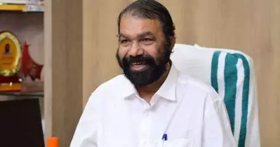 മൂന്ന് മിനാരങ്ങൾ ഉള്ള പള്ളിയല്ല; ബാബരി മസ്ജിദ് തന്നെ; പാഠഭാഗം കേരളത്തിൽ പഠിപ്പിക്കും: മന്ത്രി വി.ശിവൻകുട്ടി