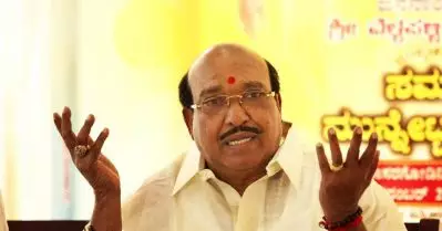യു.ഡി.എഫിന് 100 സീറ്റ് കിട്ടിയാൽ എസ്.എൻ.ഡി.പി ജനറൽ സെക്രട്ടറി പദവി രാജി വെക്കും: വെള്ളാപ്പള്ളി നടേശൻ