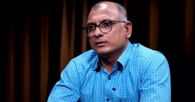 ആ കഥാപാത്രം ദുല്‍ഖര്‍ ചെയ്താല്‍ നന്നാകുമെന്ന് പറഞ്ഞപ്പോള്‍ മമ്മൂക്ക അന്ന് നെഗറ്റീവായാണ് സംസാരിച്ചത്: വിവേക് രാമദേവന്‍