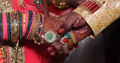 ഇന്ത്യയില്‍ ഓരോ മിനുട്ടിലും മൂന്ന് പെണ്‍കുട്ടികള്‍ ശൈശവ വിവാഹത്തിന് നിര്‍ബന്ധിതയാകുന്നു; റിപ്പോര്‍ട്ട്