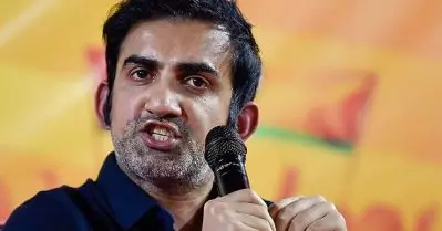 ‘ധോണിയെ ഇഷ്ടപ്പെടുന്നവരെ ഗംഭീറിന് ഇഷ്ടമല്ല’; സ്‌ക്വാഡ് പ്രഖ്യാപനത്തിന് പിന്നാലെ പ്രതിഷേധം
