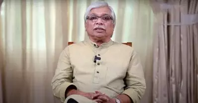നാടകത്തിലെ അവരുടെ പ്രകടനം കണ്ട് ഞാന്‍ ഞെട്ടി; സിനിമയില്‍ അഭിനയിപ്പിച്ചത് അങ്ങനെ: കമല്‍