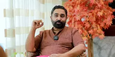 മനസ് നിറയുന്ന തരത്തില്‍ വര്‍ക്ക് ചെയ്യാന്‍ എനിക്ക് സ്വാതന്ത്ര്യം തരുന്ന ഒരേയൊരു സംവിധായകന്‍ അദ്ദേഹമാണ്: എം.ജയചന്ദ്രന്‍