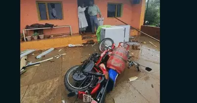 മഹാരാഷ്ട്രയിൽ പള്ളി തകര്‍ത്തതിന് പിന്നാലെ നിരവധി മുസ്‌ലിം വീടുകള്‍ക്ക് നേരെയും ഹിന്ദുത്വ പ്രവര്‍ത്തകരുടെ ആക്രമണം