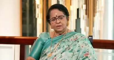 അമ്മയായി അഭിനയിച്ചപ്പോള്‍ ഏറ്റവും കെമിസ്ട്രി തോന്നിയ നടന്‍; ആ സെറ്റില്‍ എനിക്കൊരു പത്ത് വയസ് കുറഞ്ഞു: മല്ലിക സുകുമാരന്‍