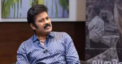 നല്ലൊരു ഇമേജില്‍ നില്‍ക്കുമ്പോള്‍ ആ വില്ലന്‍ വേഷം ചെയ്യാന്‍ ഞാന്‍ ആദ്യമൊന്നു മടിച്ചു: മനോജ് കെ. ജയന്‍