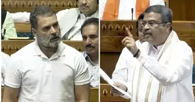 വിദ്യാഭ്യാസ മന്ത്രി താനൊഴികെ ബാക്കി എല്ലാവരെയും കുറ്റപ്പെടുത്തി; നീറ്റ് ക്രമക്കേടിൽ കേന്ദ്രത്തിനെതിരെ രാഹുൽ ​ഗാന്ധി