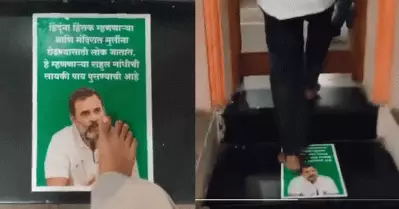 ക്ഷേത്രപ്പടികളില്‍ രാഹുലിന്റെ ചിത്രം പതിപ്പിച്ച് ചവിട്ടിക്കടന്ന് ഭക്തര്‍; ഹിന്ദു പരാമര്‍ശത്തില്‍ പ്രതിഷേധം