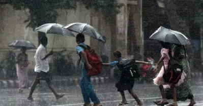 കനത്ത മഴ; അഞ്ച്‌ ജില്ലകളില്‍ നാളെ വിദ്യാഭ്യാസ സ്ഥാപനങ്ങള്‍ക്ക് അവധി