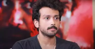 മൂന്ന് കാര്യങ്ങള്‍ കൊണ്ടാണ് മലയാള സിനിമയില്‍ അഭിനയിക്കാത്തത്; അവരില്‍ ഒരാളാണ് ഞാനെന്ന് തോന്നിയിട്ടില്ല: കാളിദാസ് ജയറാം