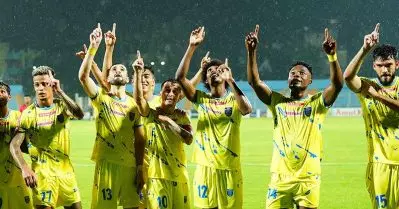 ഈ ജയം വയനാടിന്; കേരളത്തിന്റെ ഗോൾ മഴയിൽ മുംബൈ മുങ്ങി