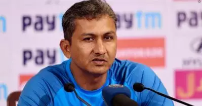 ടെസ്റ്റില്‍ അവനും ഗാംഗുലിയും ഒരുപോലെയാണ്; മുന്‍ ഇന്ത്യന്‍ പരിശീലകന്‍