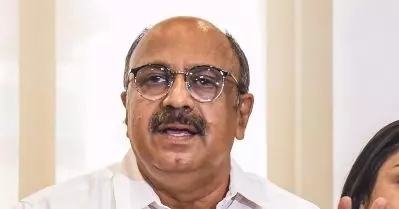 നടിക്കെതിരായ അതിക്രമം; സിദ്ദിഖിനതിരെ ജാമ്യമില്ലാ വകുപ്പ് പ്രകാരം കേസ്