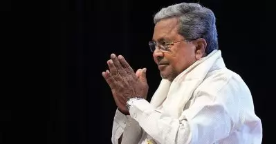 വയനാടിനായി കര്‍ണാടകയും; ദുരിതബാധിതര്‍ക്ക് 100 വീടുകള്‍ നിര്‍മിച്ച് നല്‍കുമെന്ന് മുഖ്യമന്ത്രി സിദ്ധരാമയ്യ