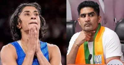 ‘ആറ് കിലോ വരെ ഒരു രാത്രി കൊണ്ട് കുറക്കാം, പിന്നെയാണോ 100 ഗ്രാം’; വിനേഷ് ഫോഗട്ടിനെതിരെ ഗൂഢാലോചന നടന്നെന്ന് വിജേന്ദര്‍ സിങ്