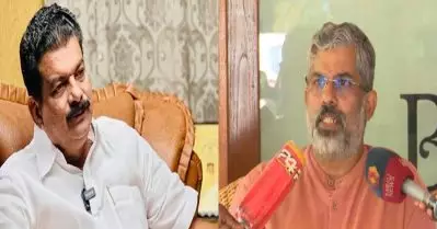 ആശ്രമം കത്തിച്ചത് ഞാനാണെന്ന് പ്രചരിപ്പിച്ചു, പൊലീസ് ആർ.എസ്.എസിന് എല്ലാ സഹായവും ചെയ്തുകൊടുത്തു: സന്ദീപാനന്ദഗിരി