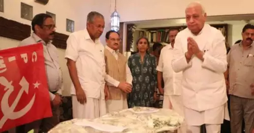 Kerala Governor Arif Muhammad Khan pays his last respects to Theatharam Yechury