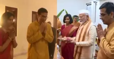 ‘ചീഫ് ജസ്റ്റിസിന്റെ സ്വാതന്ത്ര്യത്തില്‍ വിശ്വാസം നഷ്ടപ്പെട്ടു’; പ്രധാനമന്ത്രിയുമായുള്ള കൂടിക്കാഴ്ചക്കെതിരെ വ്യാപക വിമര്‍ശനം