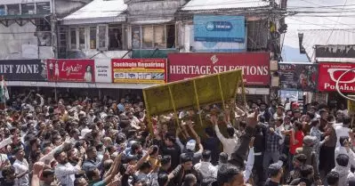 പള്ളി പൊളിക്കണമെന്ന് ആവശ്യപ്പെട്ട് ഷിംലയിൽ തീവ്രവലതുപക്ഷ വാദികളുടെ പ്രകടനം