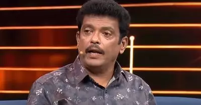 സ്റ്റേജ് ഷോ കഴിഞ്ഞ് ഓഡിയന്‍സിന്റെ കൂടെ ഫോട്ടോയെടുക്കാന്‍ ചില നടന്മാര്‍ക്ക് താത്പര്യമില്ല; ‘ഫോട്ടോ എടുക്കുന്ന ഭ്രാന്ത് തീര്‍ന്നില്ലേ’ എന്ന് ചോദിക്കും: ജഗദീഷ്
